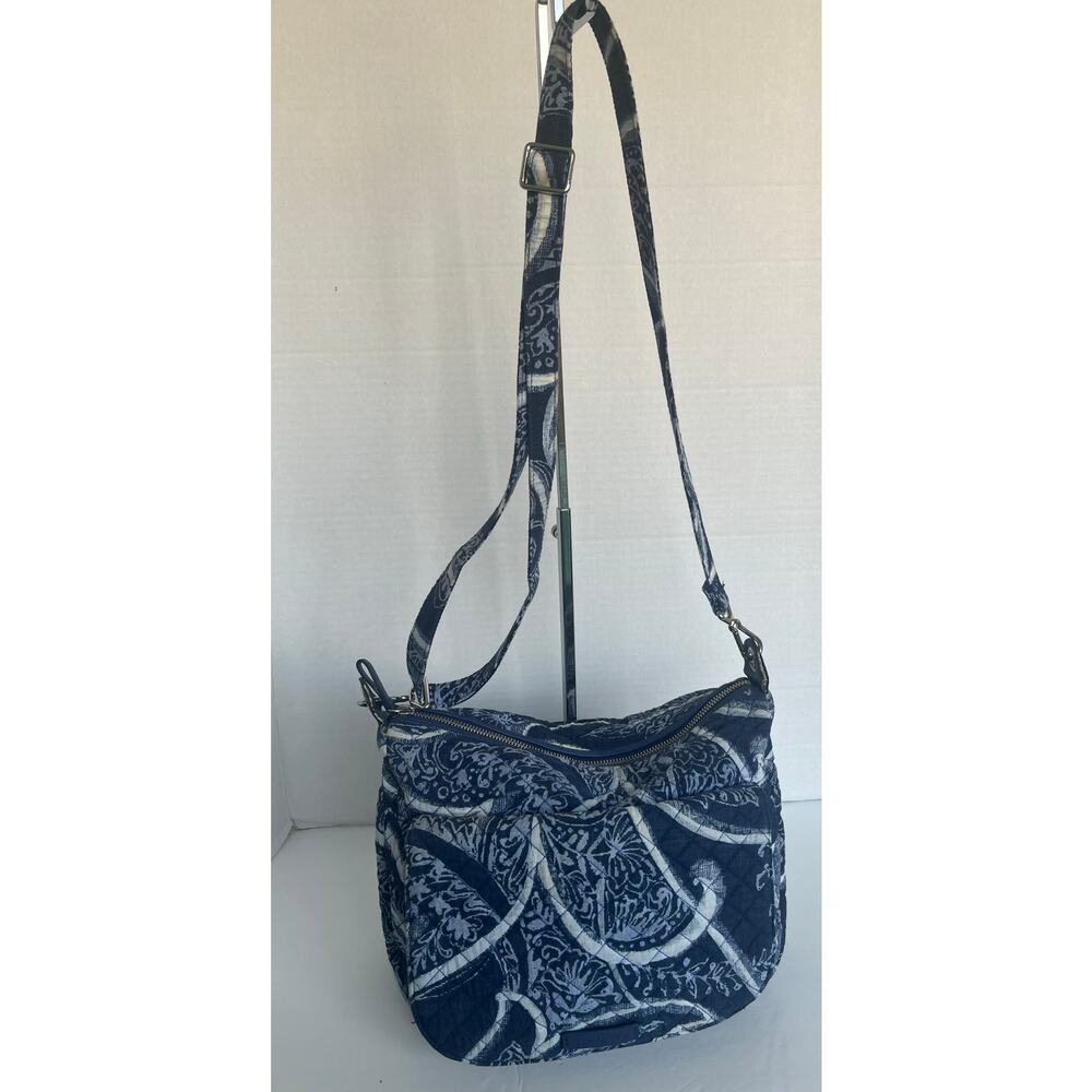 Vera Bradley Large Quilted Blue White Floral‎ Fabric Crossbody Purse Saddle Bag